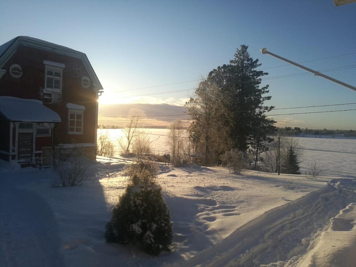 Ilmola Resort By The River Keminmaa Exterior photo